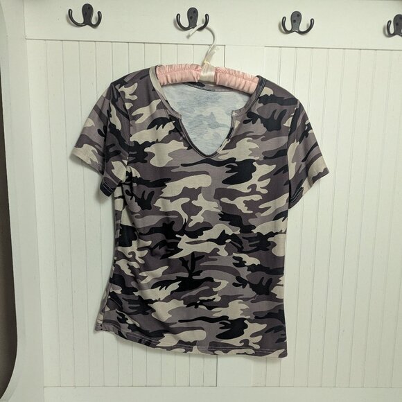 Tops - closet closing